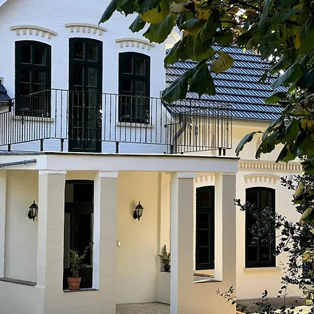 Gaestehaus Einer Historischen Kuenstlervilla アパート ヴォルプスヴェーデ